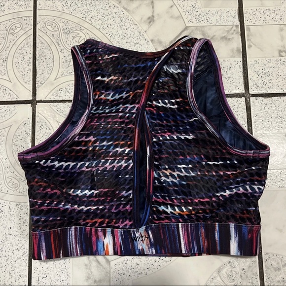 New Peloton “Melody” High Neck Multicolor Sports Bra Women’s Size Small FA121 - Picture 3 of 3
